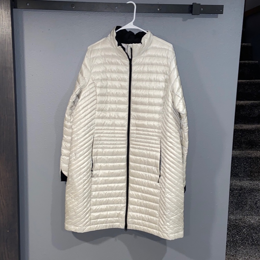 Duluth Ladies down jacket; longer length